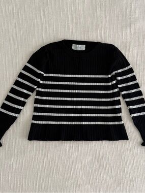 H&M Black and White Striped Ribbed Crew Sweater